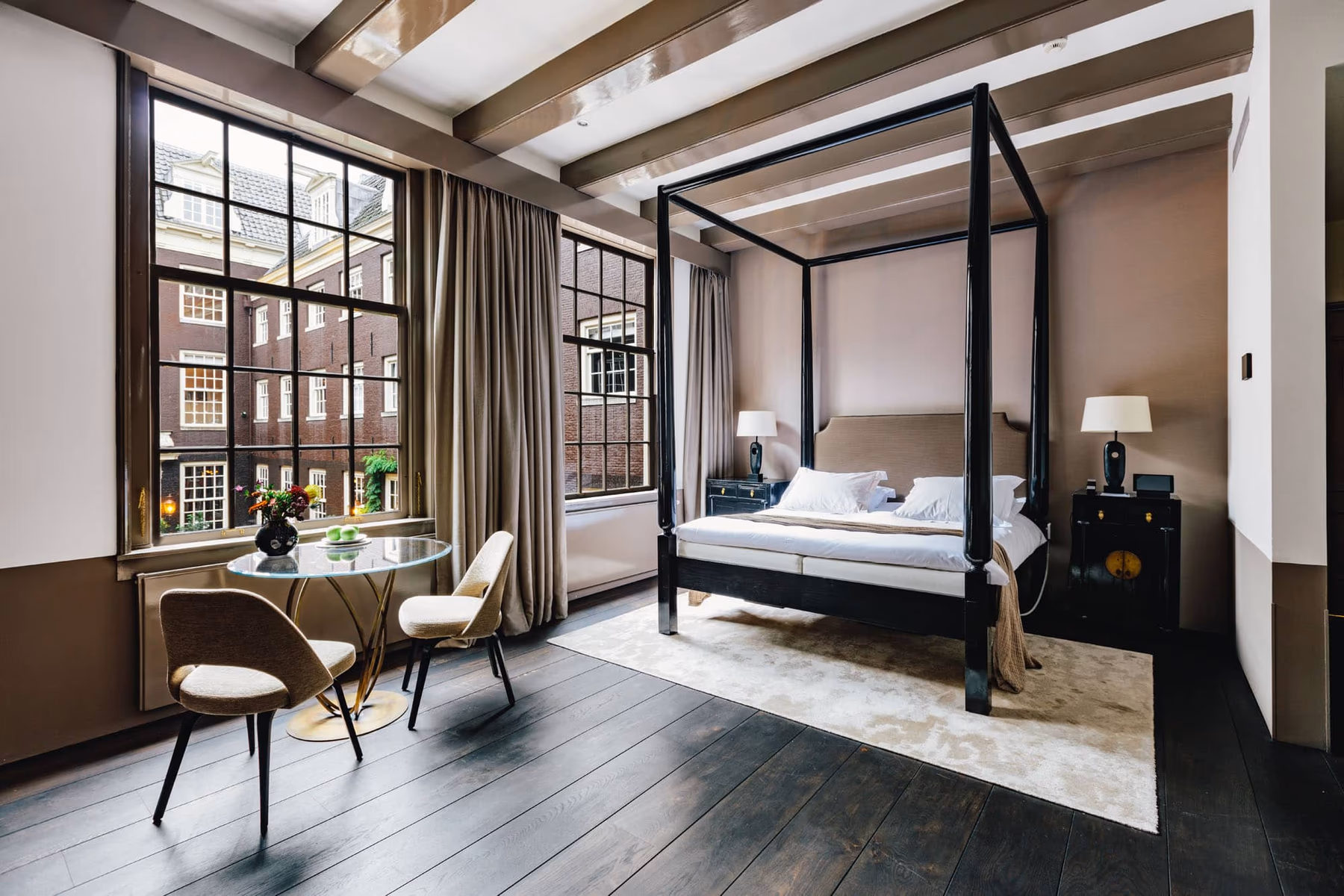 Amber Suite