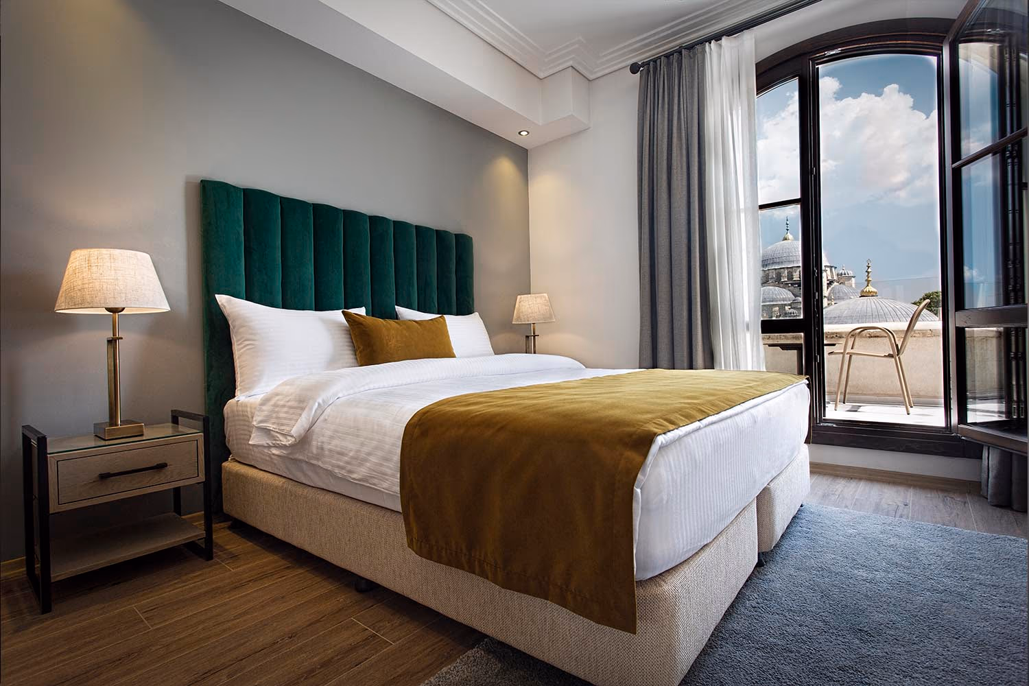 Deluxe double room with balcony