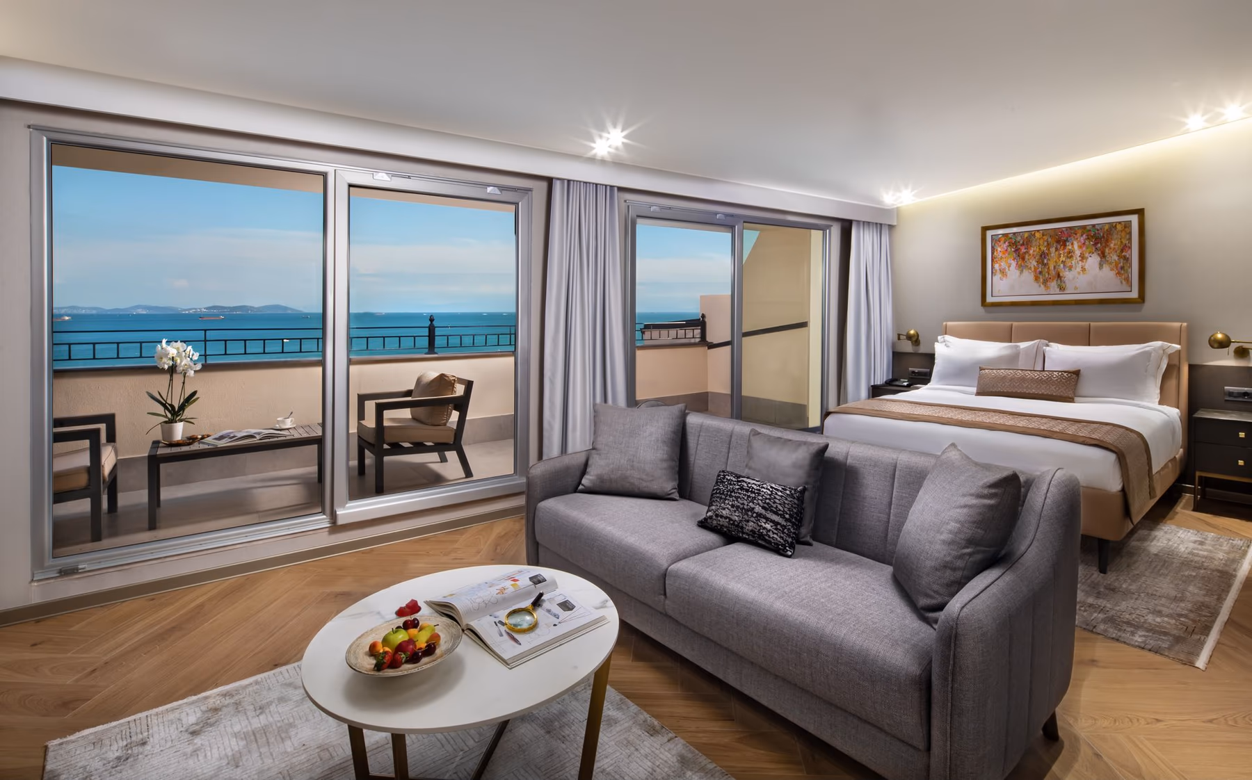 Guest room with sea view