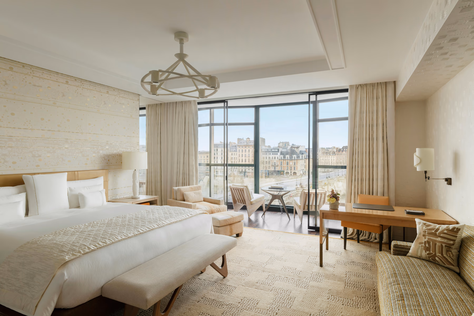 Seine Junior Suite bedroom