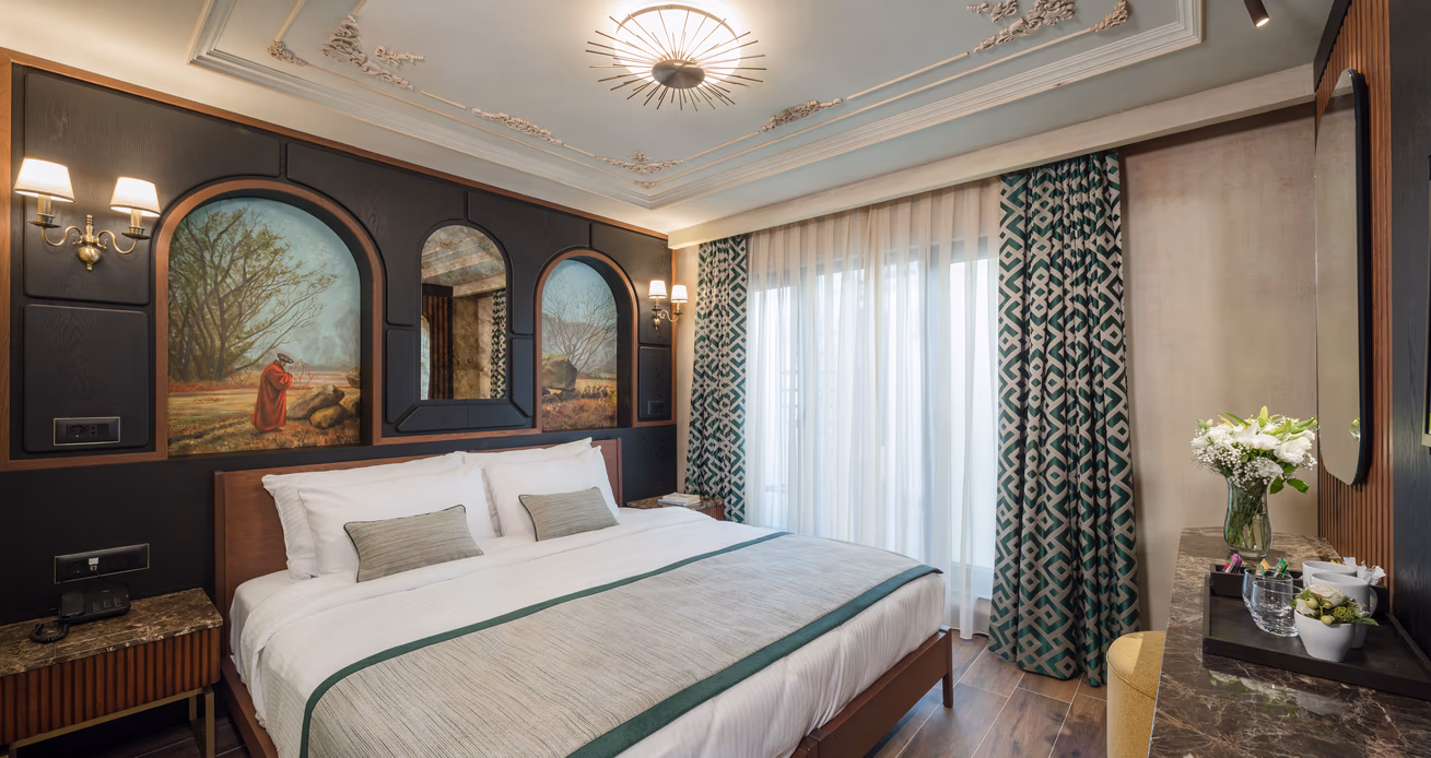 Guest bedroom