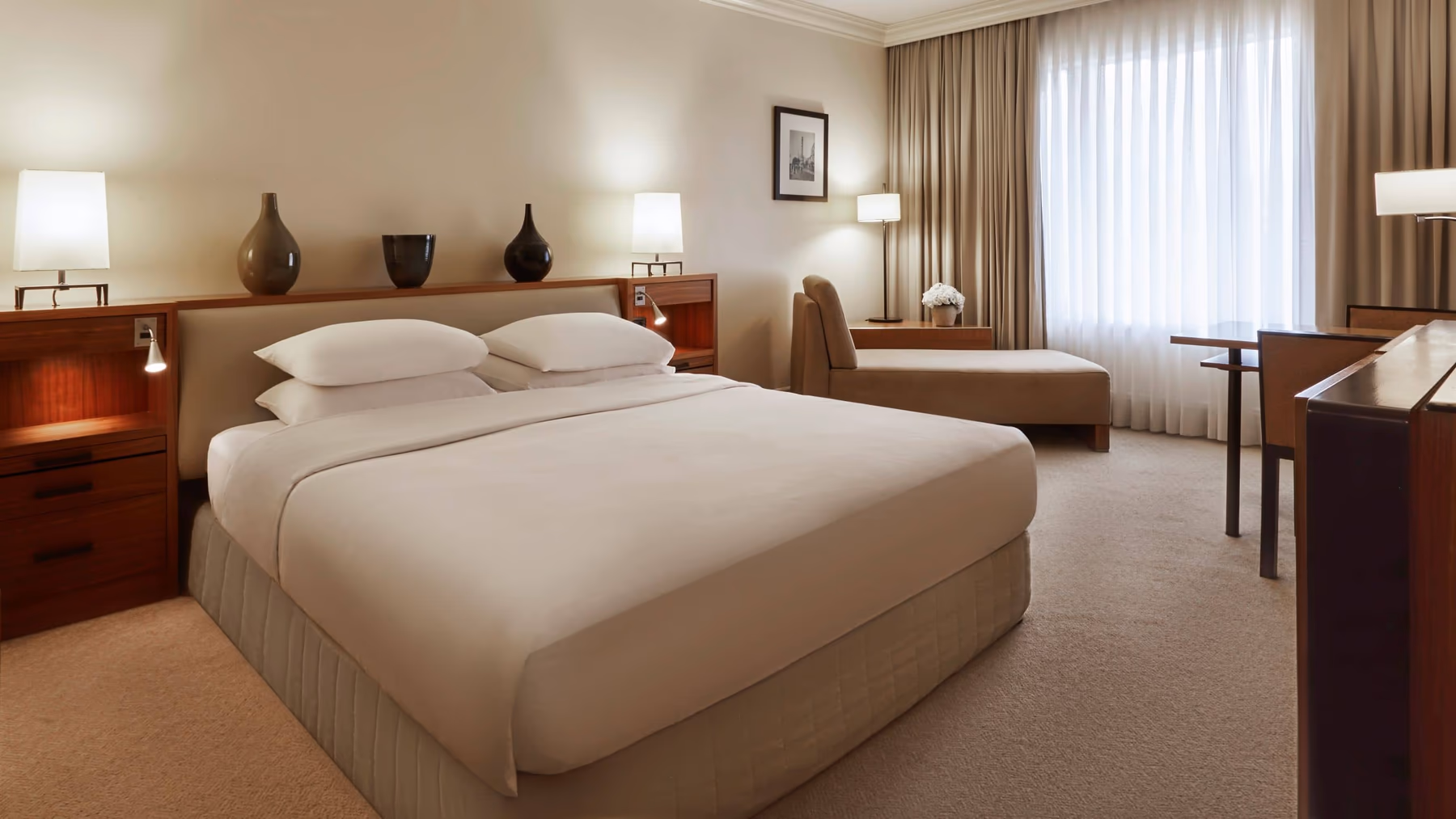 Guest room