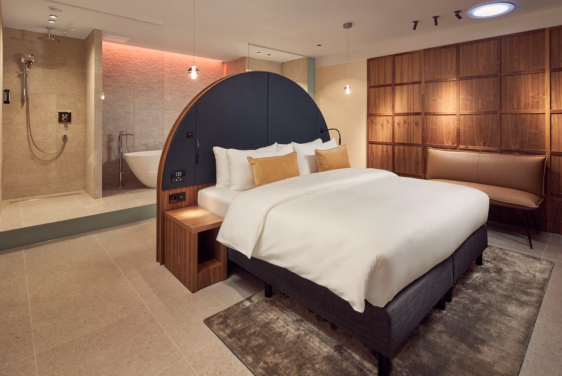 Guest room