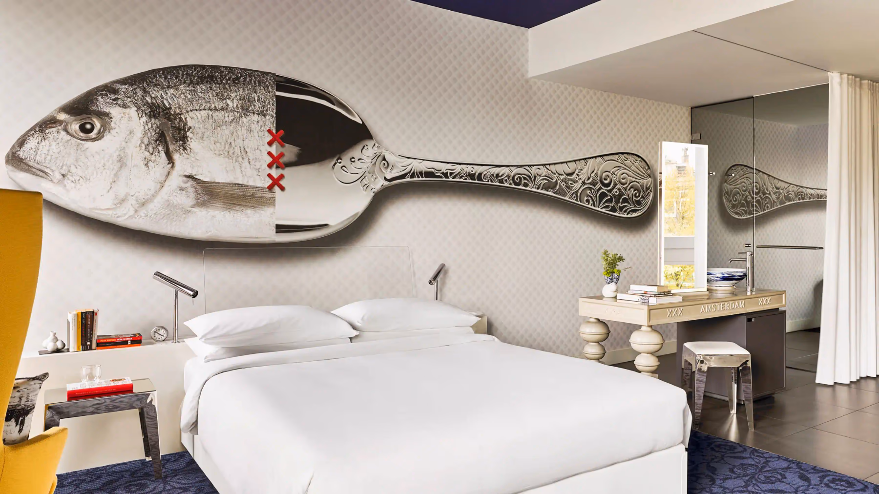 Guest room